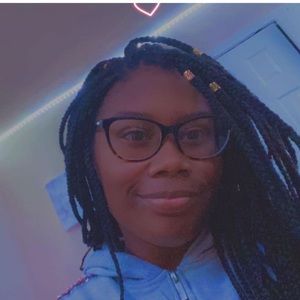 Meet your Posher, Samona